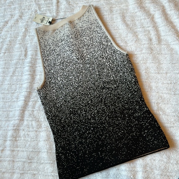 Body Contour Tank - Picture 6 of 8